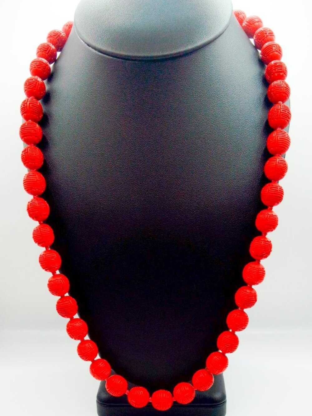 Vintage Chinese Export Cinnabar Carved Beaded Necklace Shou Longevity Design